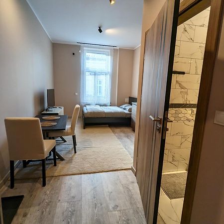 Apartment A1 In Downtown Of Краков Экстерьер фото